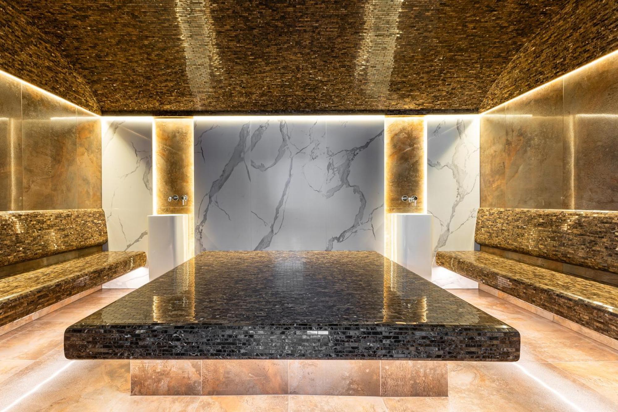 Continental Spa Resort بوكوفِل المظهر الخارجي الصورة